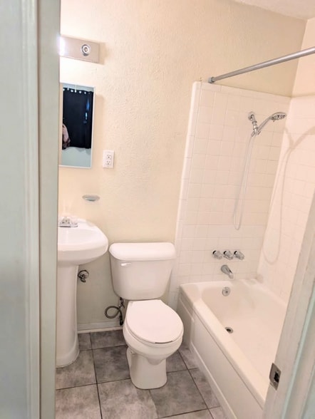 Building Photo - 101 N 3rd St