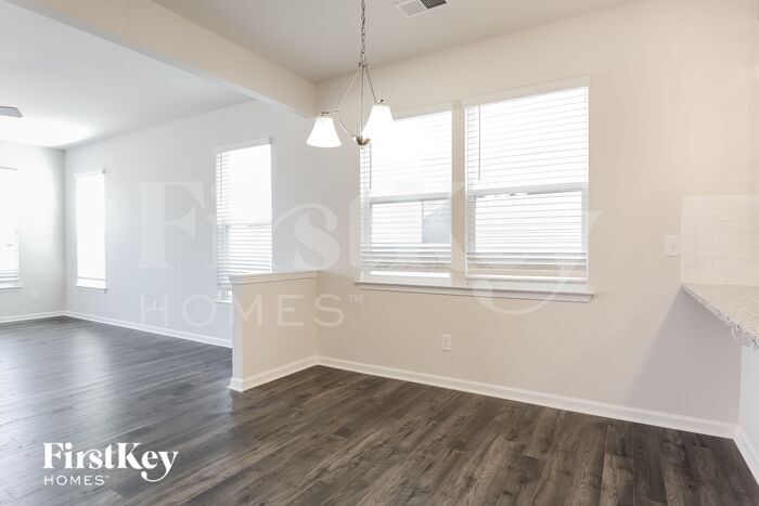 Building Photo - 616 Goldburn Wy