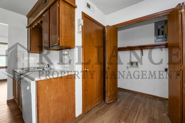 Building Photo - 1763 N Woodrow Ct