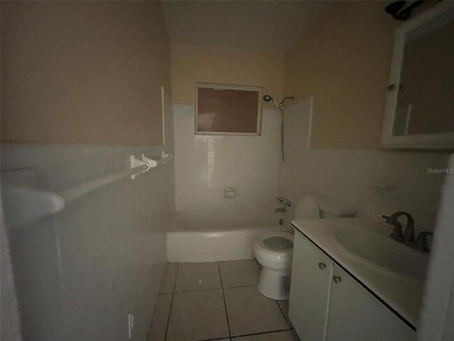 Building Photo - 3305 13th Ave W