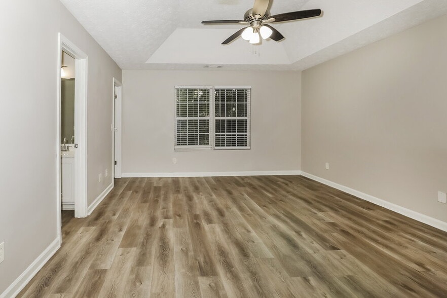 Building Photo - 10976 Big Sky Dr