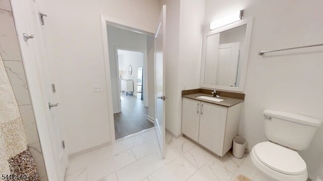 Building Photo - 1181 Morris Ave