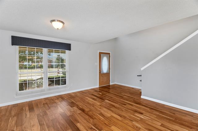 Building Photo - 1000 Desperado Dr