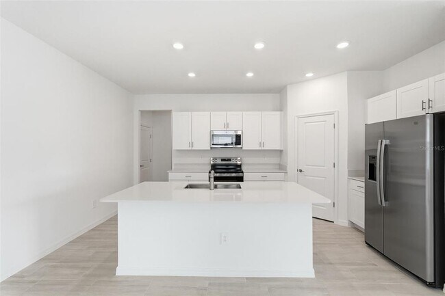 Building Photo - 9222 Scouter Bee Pl