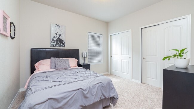 Building Photo - 8141 Misty Moon Dr