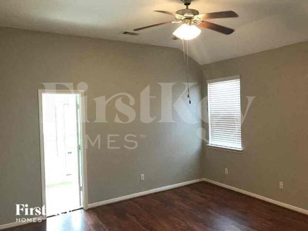 Building Photo - 22530 Fosters Park Ct