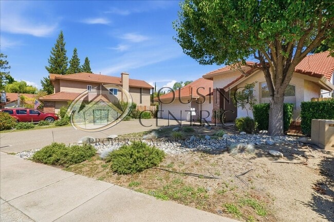 Building Photo - Beautiful Single Story Rental in the Heart of Folsom