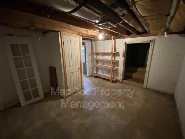 Building Photo - 11308 Gordon Rd