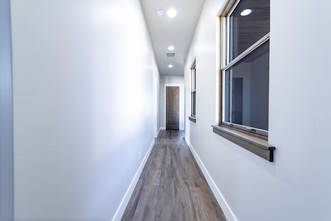 Building Photo - Stunning 3 Bed, 2.5 Bath Prescott Home wit...