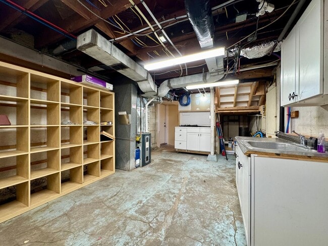 Building Photo - 6210 20th Ave NE