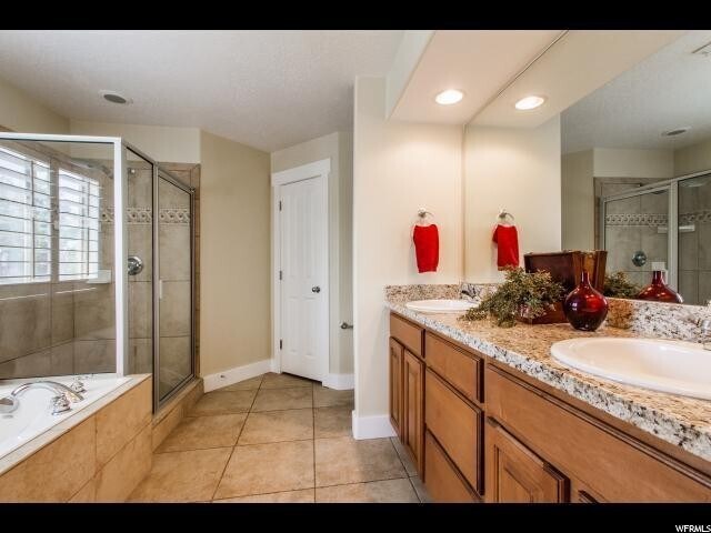 Building Photo - Beautiful 4 Bd 2.5 Bath Home in Sandy