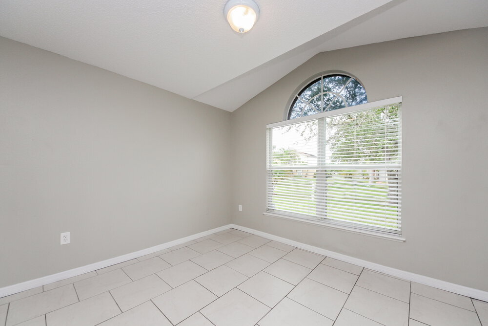 Building Photo - 5070 Silver Thistle Ln