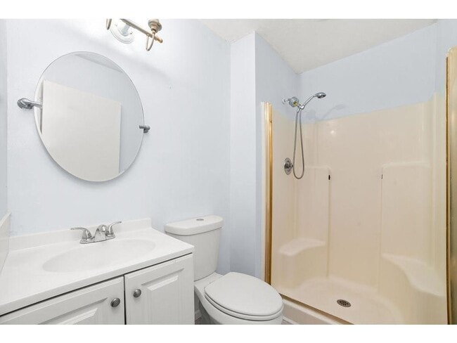 Building Photo - 88 108th Ave NW