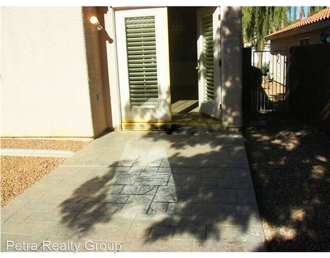 Building Photo - 2 br, 1.5 bath House - 1812 Linton Hill Lane