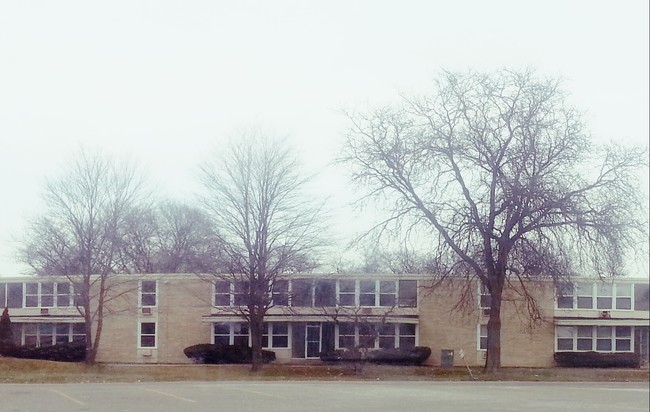 Primary Photo - 19272 Telegraph Rd