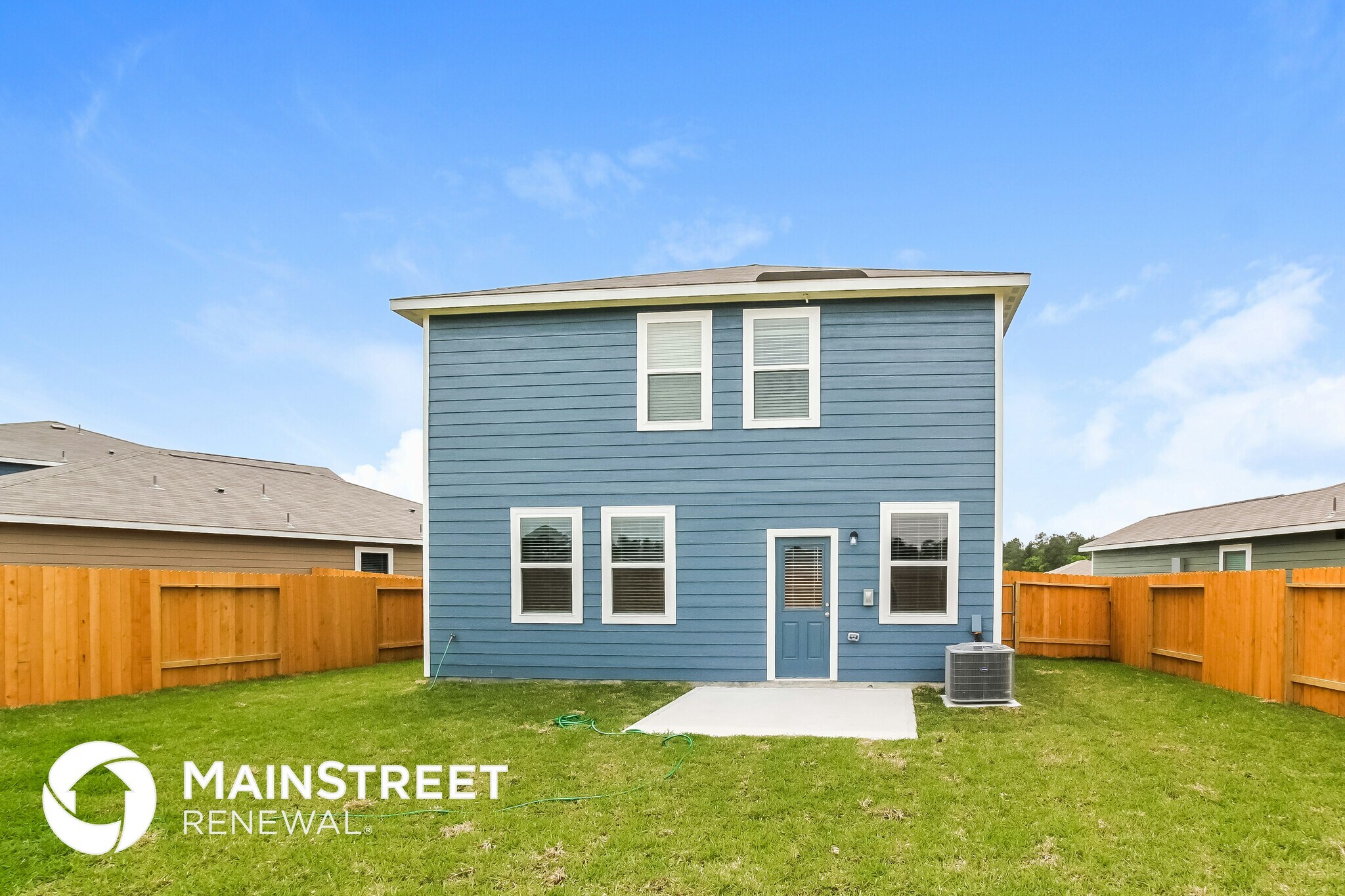 Building Photo - 25209 Dickens Dr