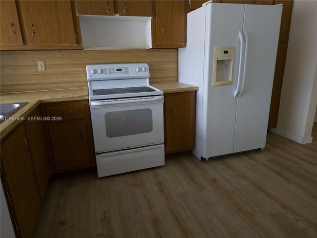 Building Photo - 10901 SW 178th Terrace