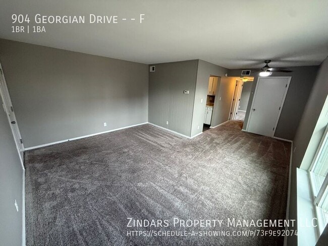 Building Photo - 904 Georgian Dr