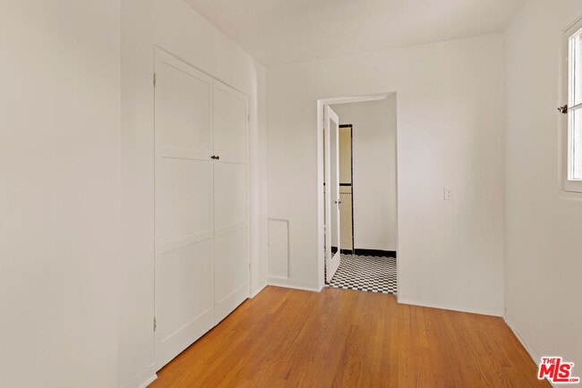 Building Photo - 6856 Los Altos Pl