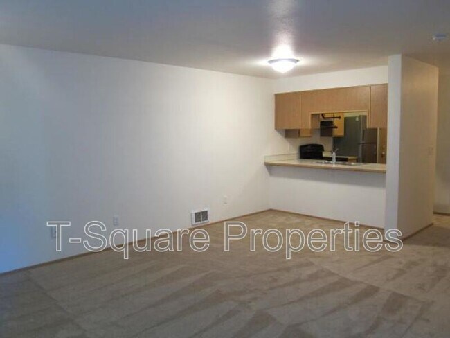 Building Photo - 7634 230th St SW