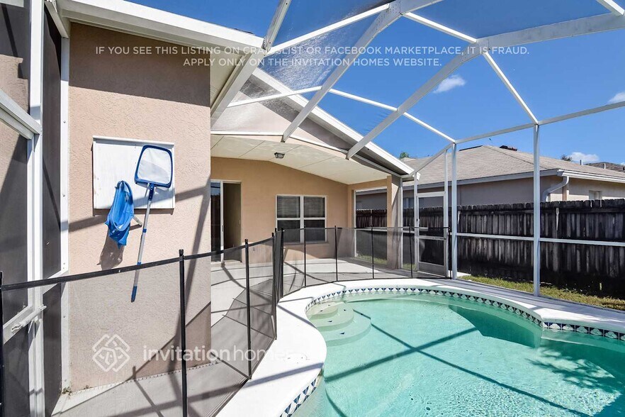 Building Photo - 2614 Brookville Dr