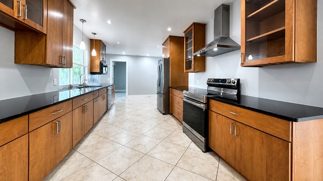 Building Photo - 4440 Maceachen Blvd