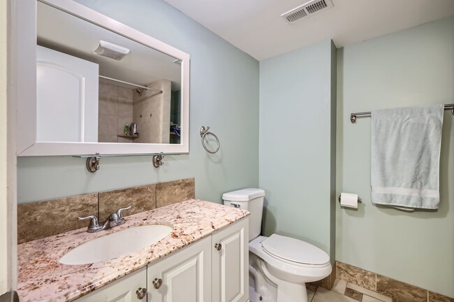 Building Photo - 7536 W 59th St