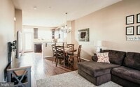 Building Photo - 7454 Riding Meadow Way
