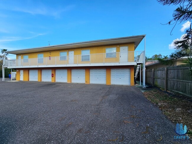 Building Photo - EVERGREEN#119