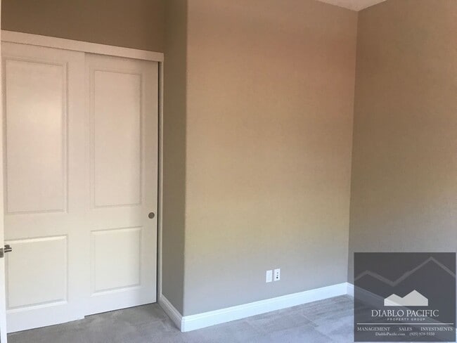 Building Photo - EXPERIENCE TRILOGY AT THE VINEYARDS LIFE ON A VINEYARD