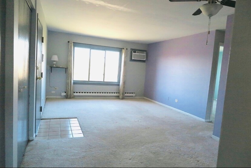 Primary Photo - 280 Canterbury Ln