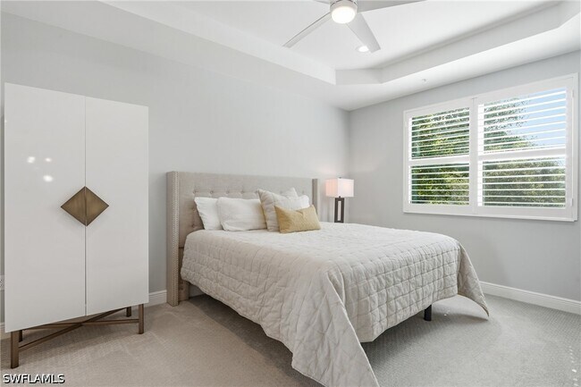 Building Photo - 2560 Seychelles Dr