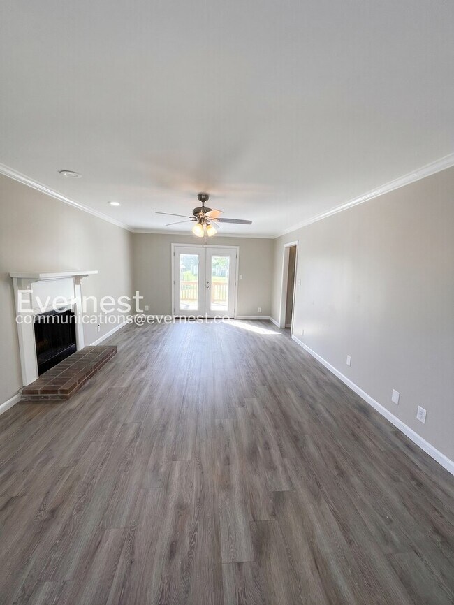 Building Photo - 901 Cimarron Ct