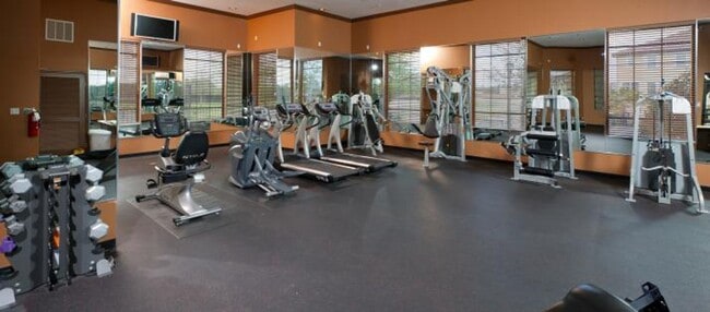 Building Photo - 3720 Messina Dr