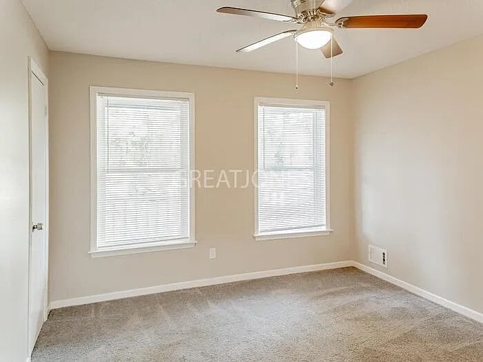 Building Photo - 1120 Womrath Rd