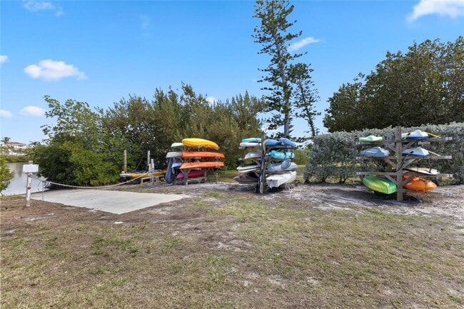 Building Photo - 3330 Gulf of Mexico Dr