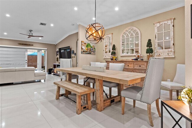 Building Photo - 13925 SW 155th Ct