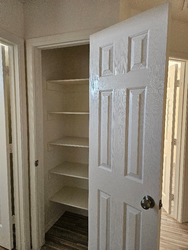 Building Photo - 3440 Sunriver Rd