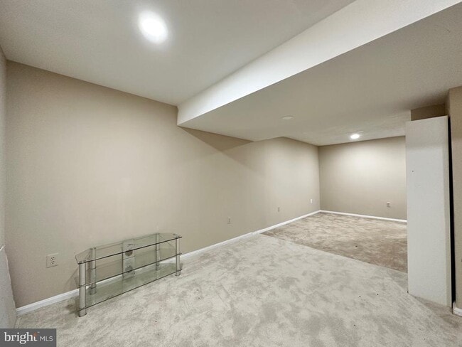 Building Photo - 6123 Martins Landing Ct