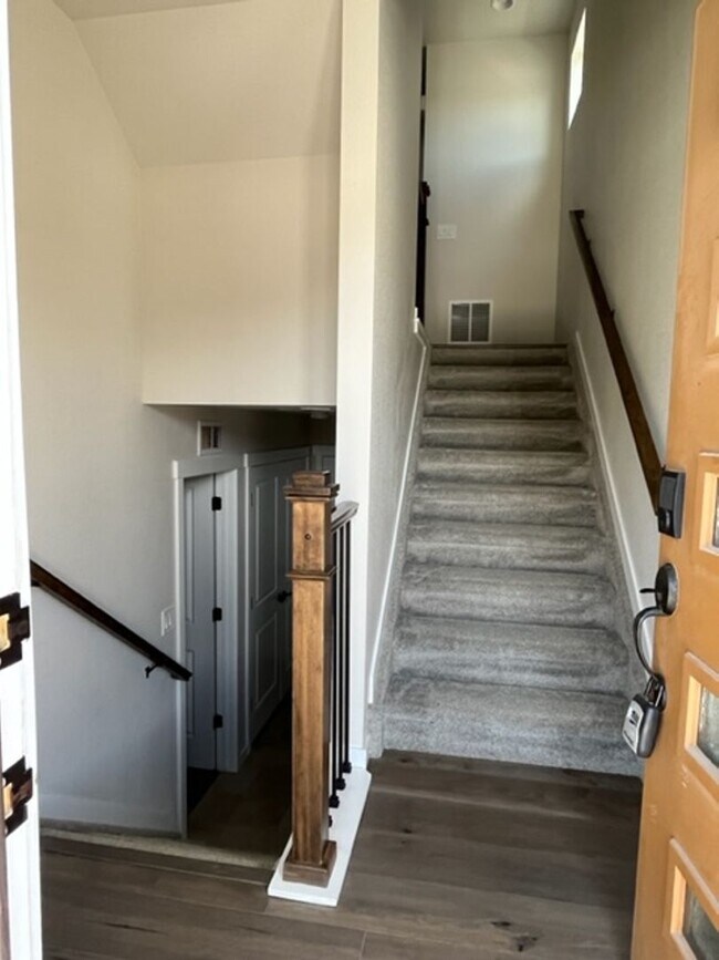 Building Photo - MODERN THREE STORY TOWNHOME WITH 2 CAR GAR...