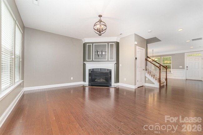 Building Photo - 3004 Fallondale Rd