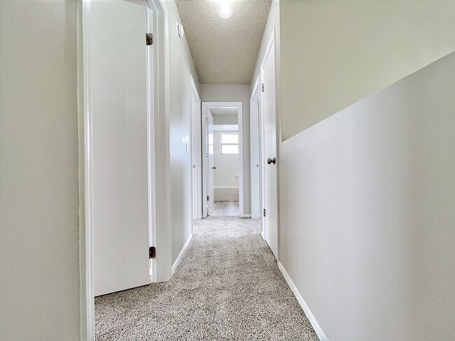 Building Photo - 4 Bedroom Upgraded Home for rent in Bermud...