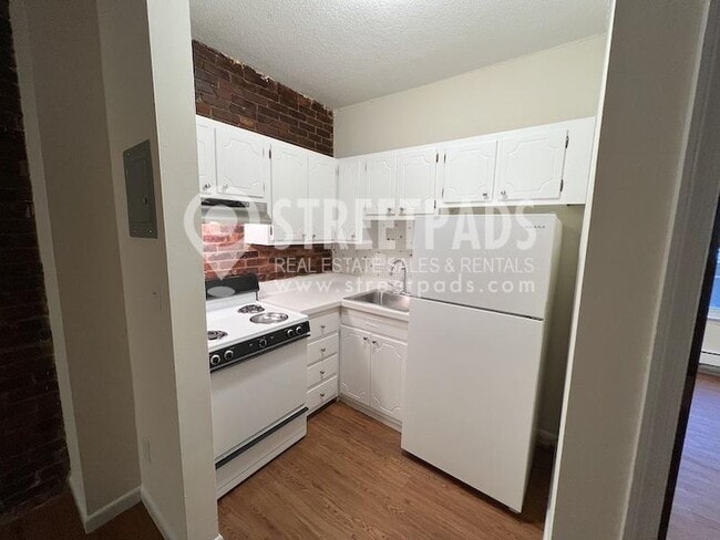 Primary Photo - 1 bedroom in Boston MA 02130
