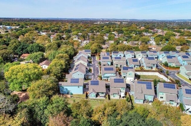 Building Photo - 5616 S 1st St