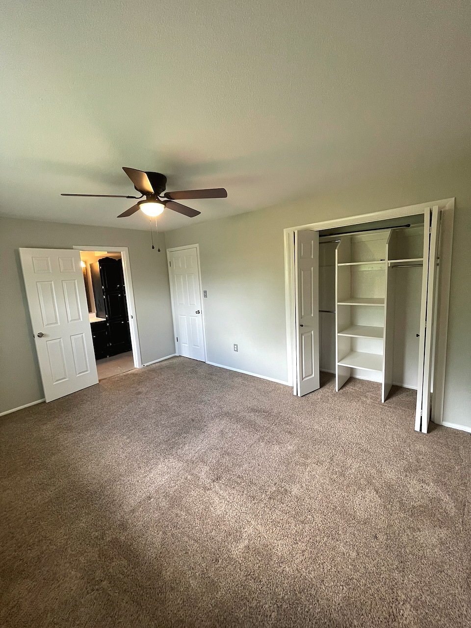 Building Photo - 1097 Grove Creek Dr