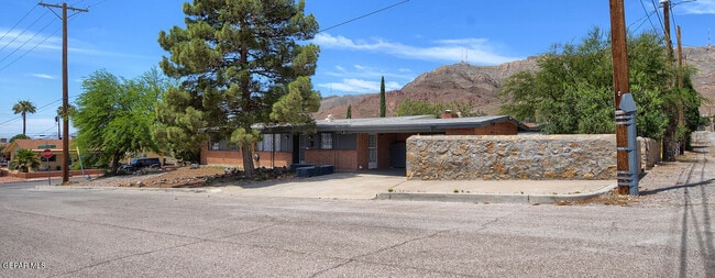 Building Photo - 2927 Harrison Ave