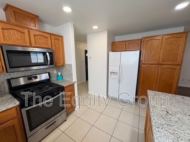 Building Photo - 3908 S Dans St