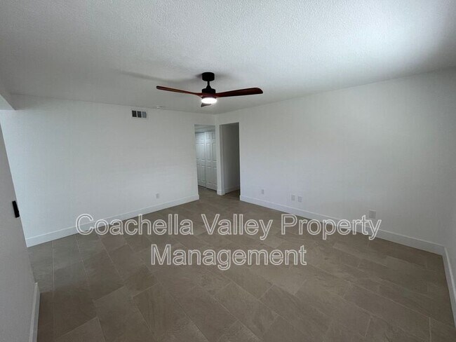 Building Photo - 47675 Azalea St