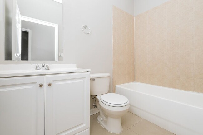 Building Photo - 10119 Celtic Ash Dr