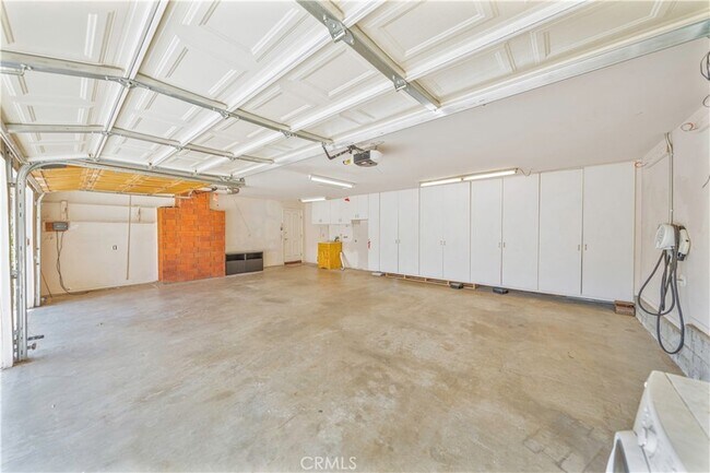 Building Photo - 2605 Indian Creek Rd